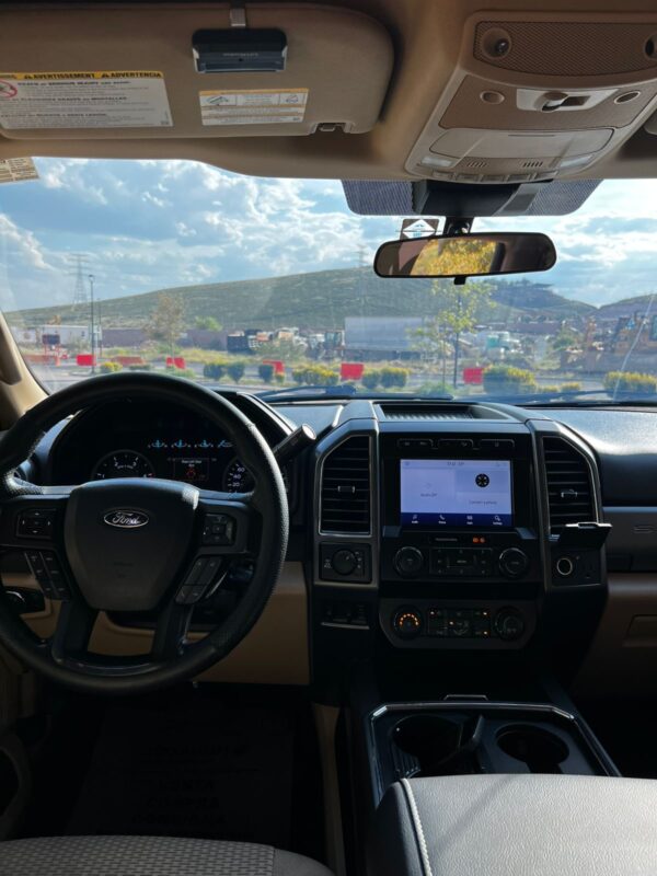 Ford F-250 Súper Duty 2020 - Image 3