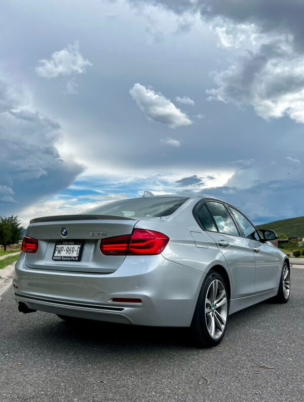 BMW 320IA Sport 2018 - Image 2