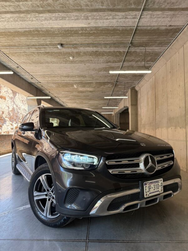 Mercedes GLC 300 2021