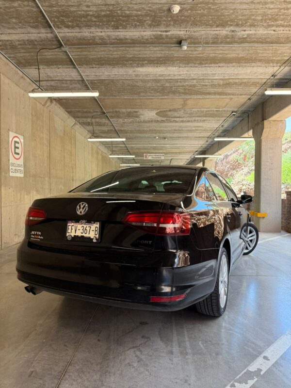 Jetta sport 2018 - Image 3