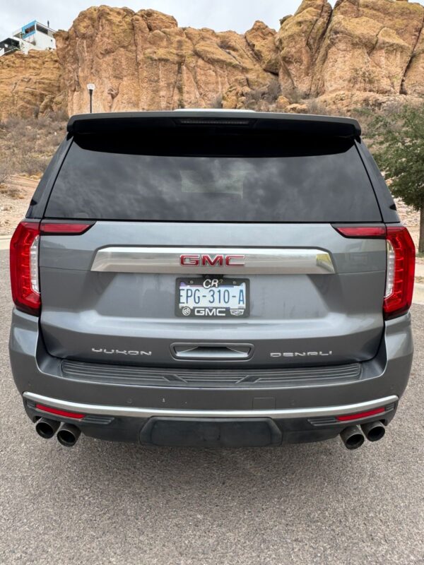 GMC Yukon Denali 2021 - Image 2