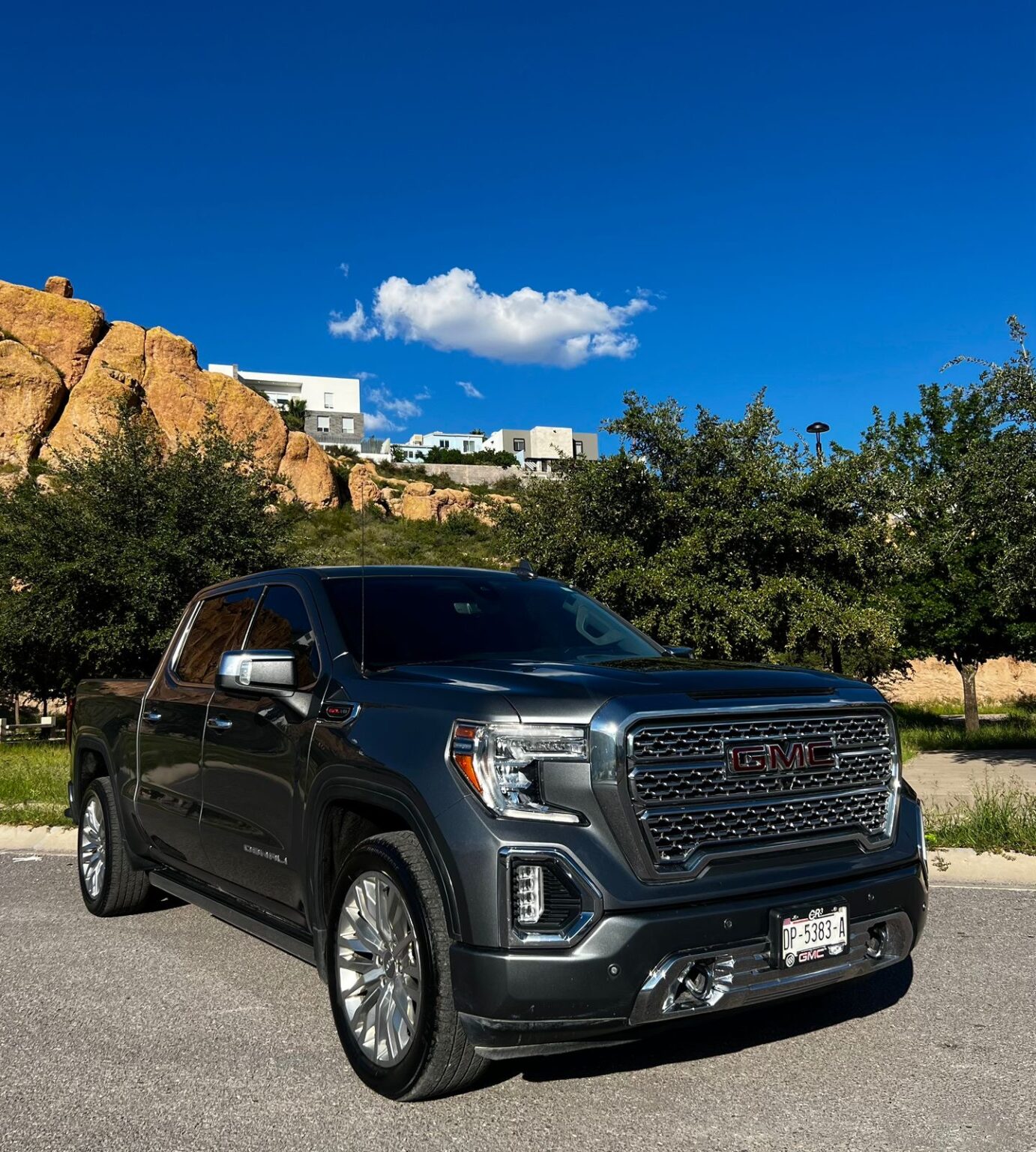 GMC Sierra Denali 2019