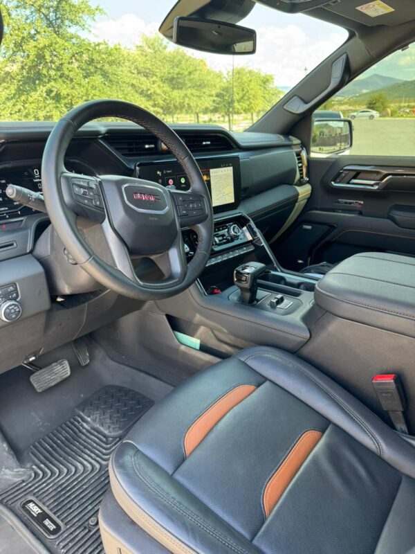 Gmc Sierra At4 2024 - Image 3
