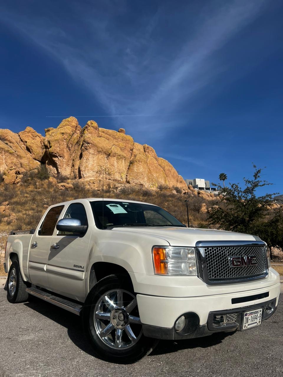 GMC Sierra denali 2010
