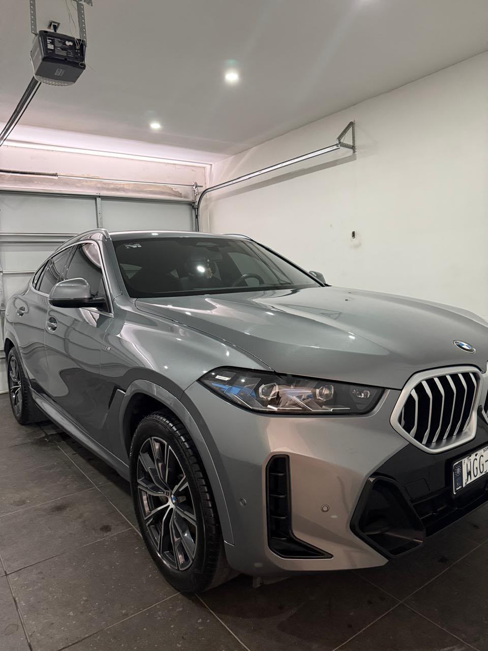 BMW X6 m40i 2025